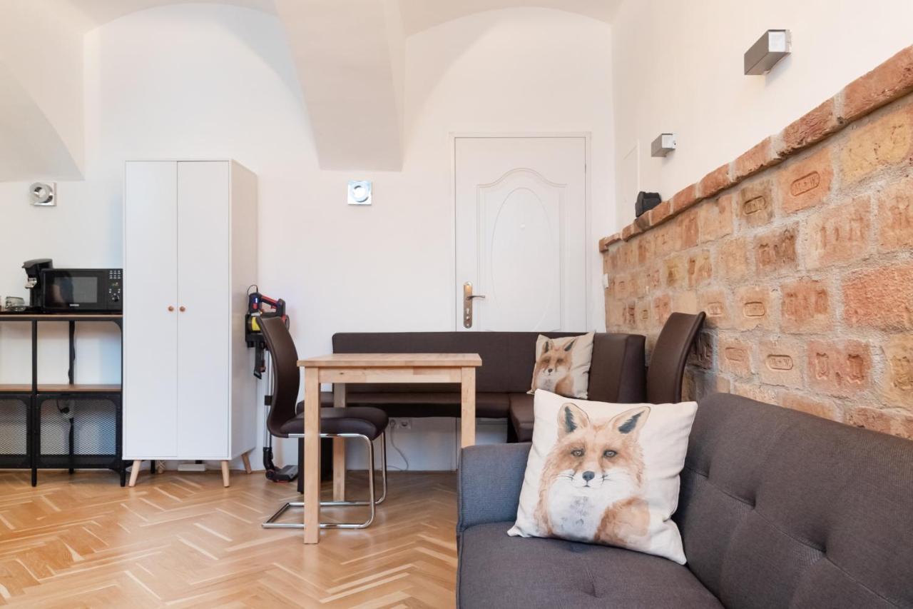Der Fuchsbau - Neu, Kuschelig Und Zentral Im Gruenen Apartment Wien Ngoại thất bức ảnh